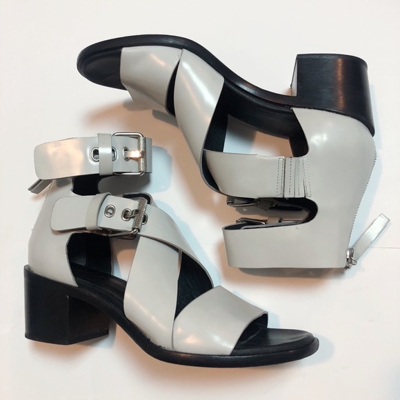 rag & bone Shoes - HP🥂Rag + Bone Madrid Block Heel Gladiator Shoe